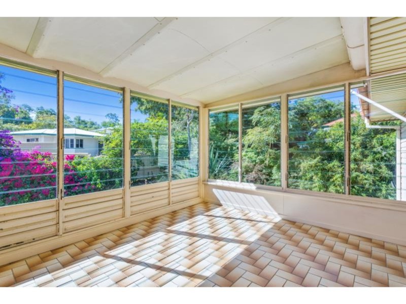 34 Bowen Terrace, The Range QLD 4700